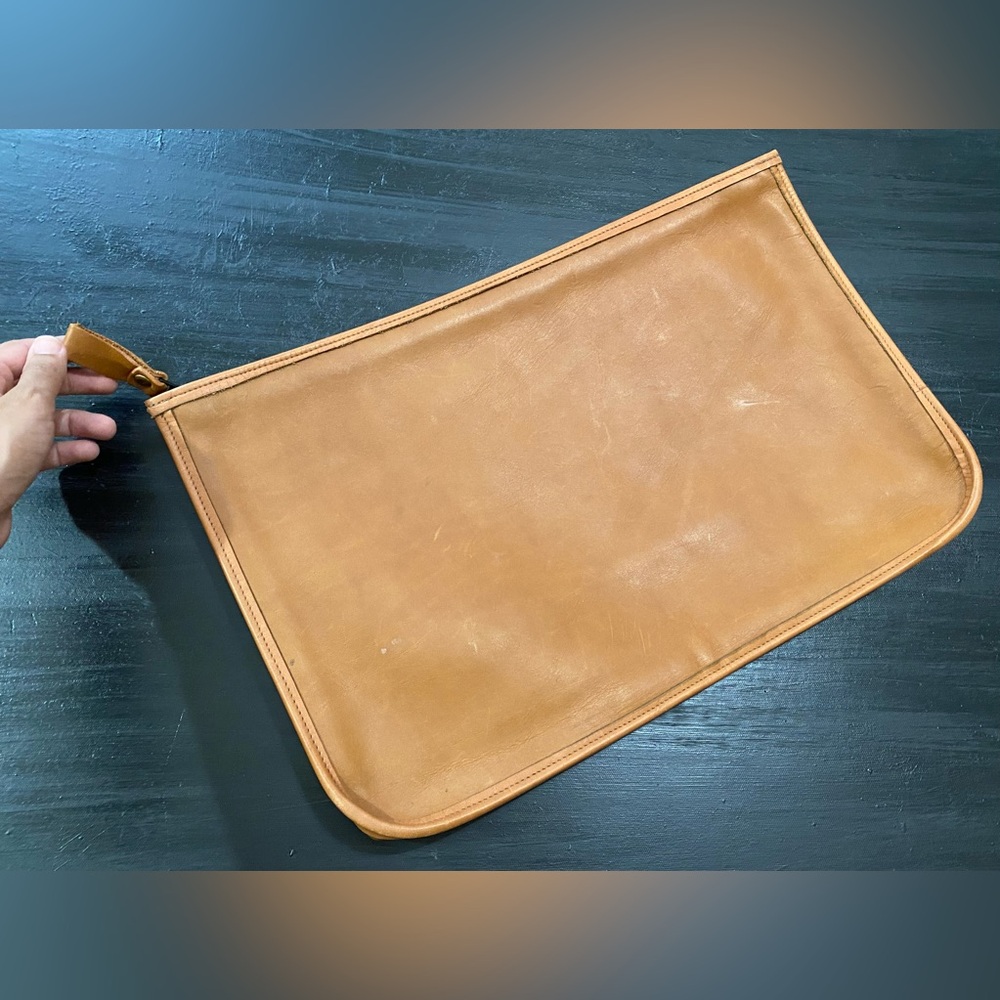 [Vintage] Hazel: America’s Case Maker • Sleek clutch